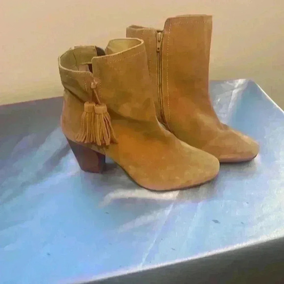 Hush Puppy Daisee  Billie Suede Ankle Boots - Picture 3 of 10